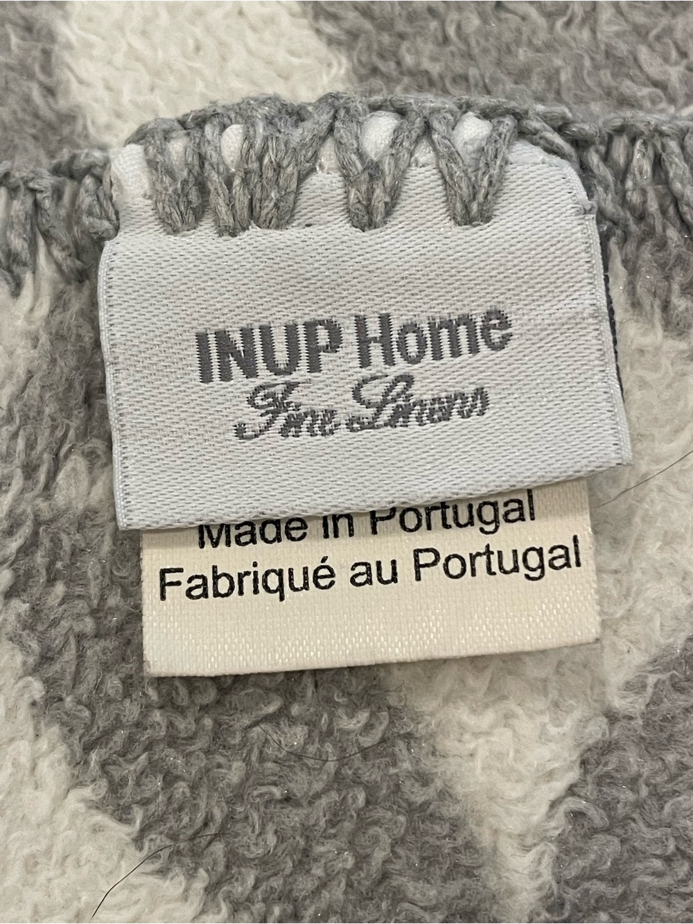 INUP HOME Cozy Geometric Grey and Cream Throw Blanket - Picture 3 of 6
